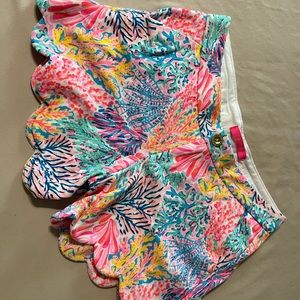 Lilly Pulitzer Buttercup Shorts Size 2